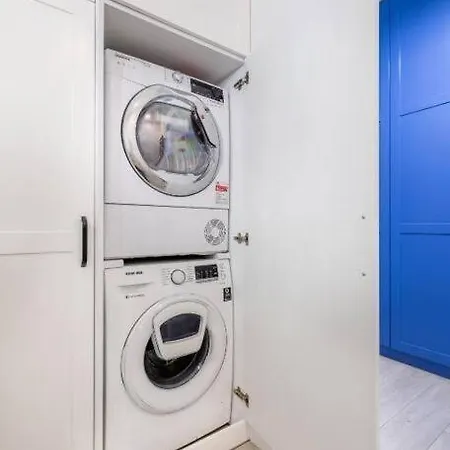 Apartment Ptak: Near Medical Centers And Attractions