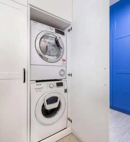 Apartmán Bast 14 Ptak Szpital Kopernika Szpital Matki Polki Mandoria Orientarium Atlas Arena Plac Zabaw - Zamojska 20a M14 Parking Bezplatny